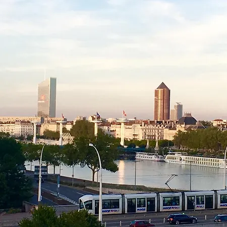 아파트 Grand F2 Presqu'ile